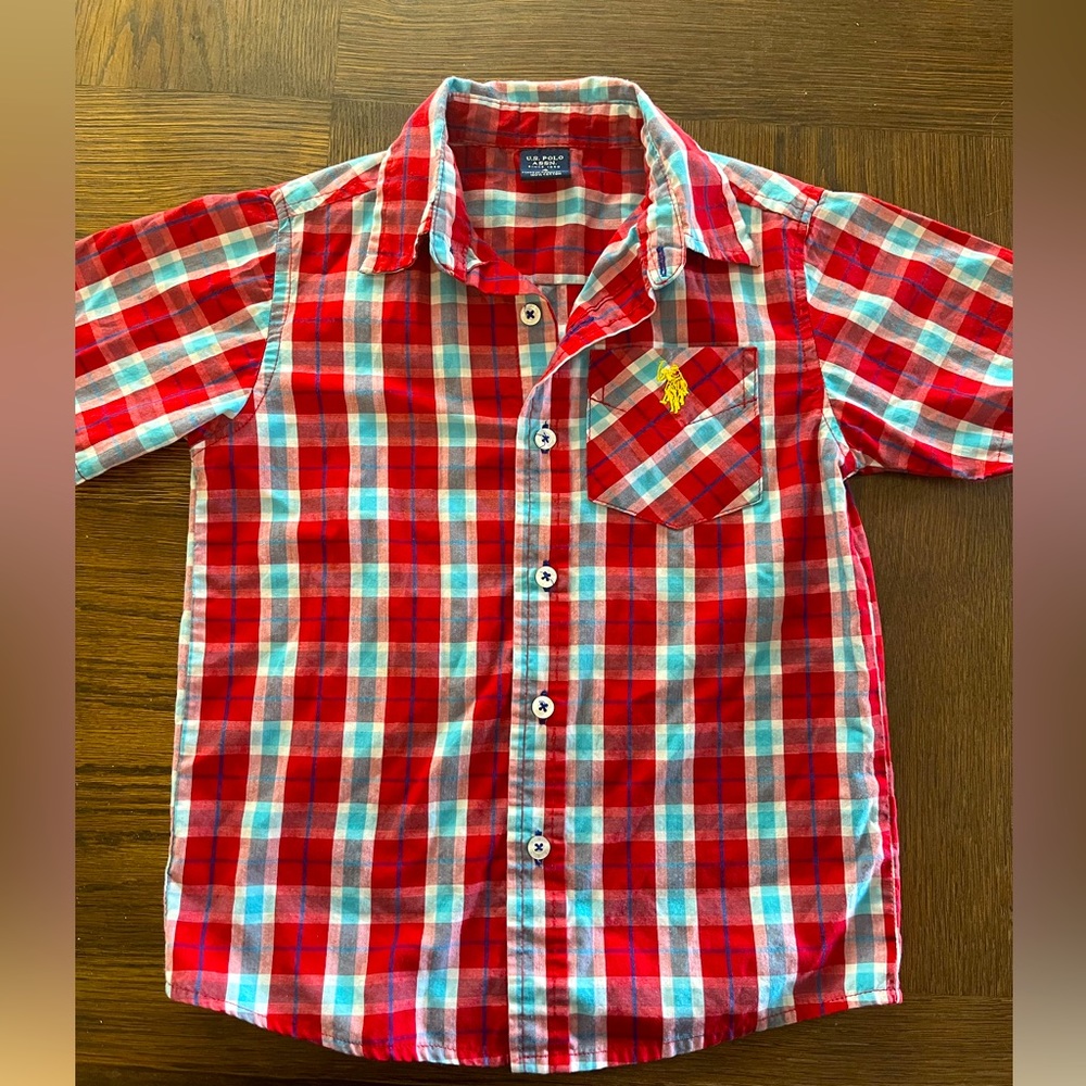 Boys Youth size 4 collared polo